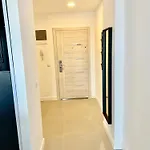 Luxury Sea View 1 - Onix Blue Mamaia Nord 公寓