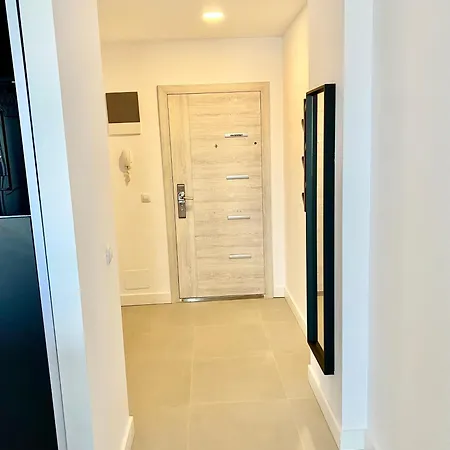 Luxury Sea View 1 - Onix Blue Mamaia Nord 아파트